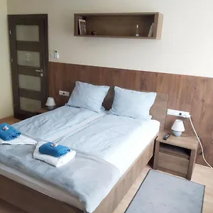 https://szent-mikls-apartman.hotels-hajduszoboszlo-hungary.com